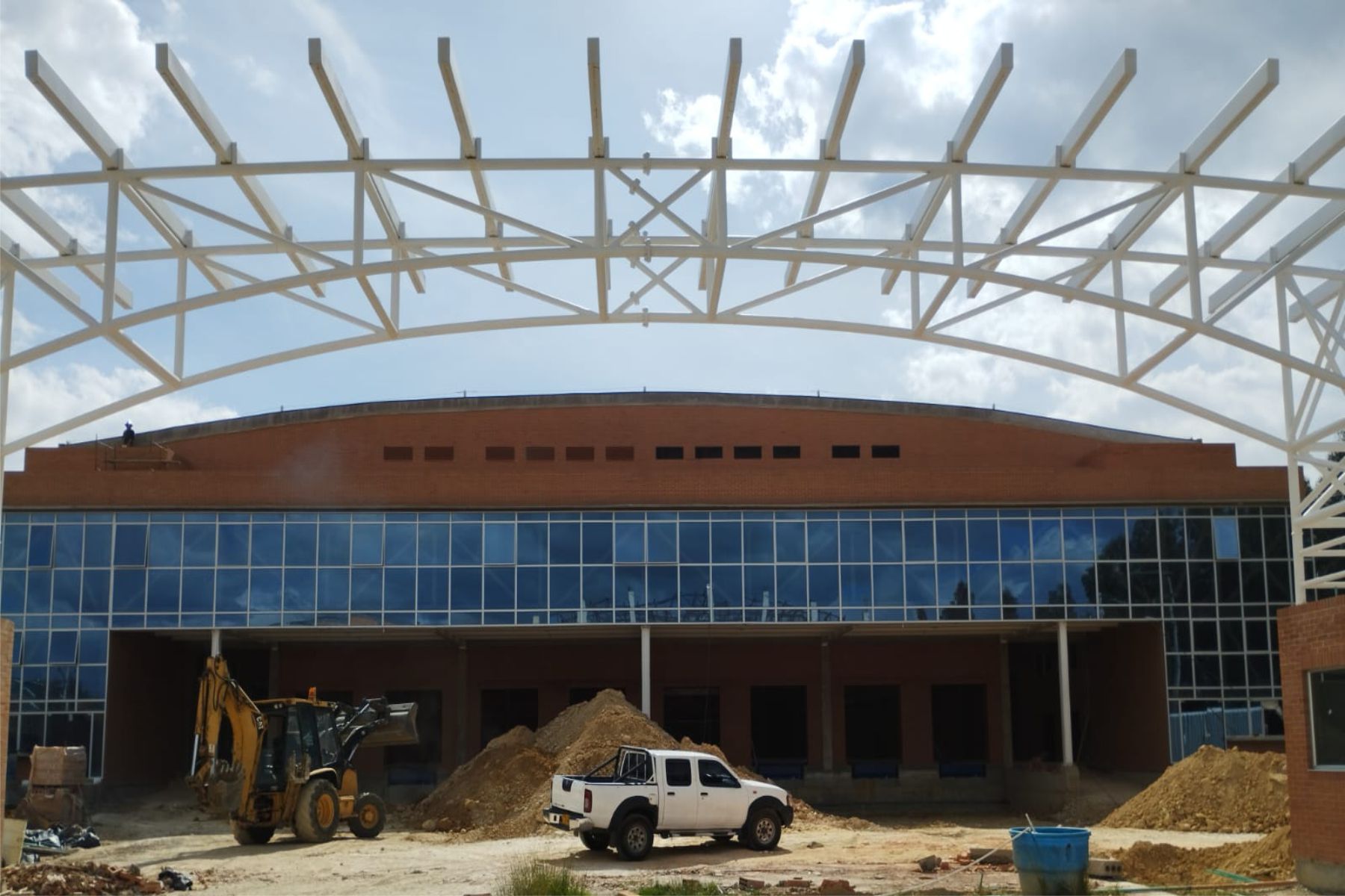 1-COLVENTANAR-ALLCARGO-FACHADA-PROYECTANTE