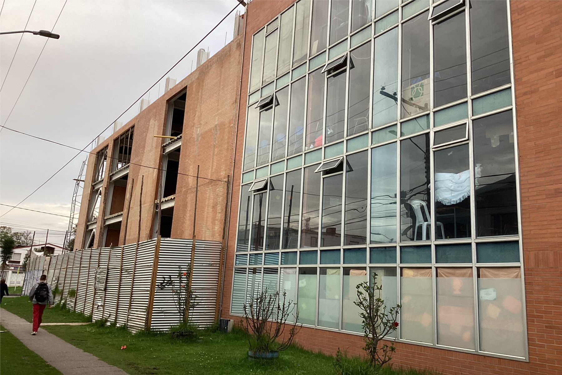 2-COLVENTANAR-GIMNASIO-MODERNO-CASTILLA-VENTANA-PROYECTANTE-P65