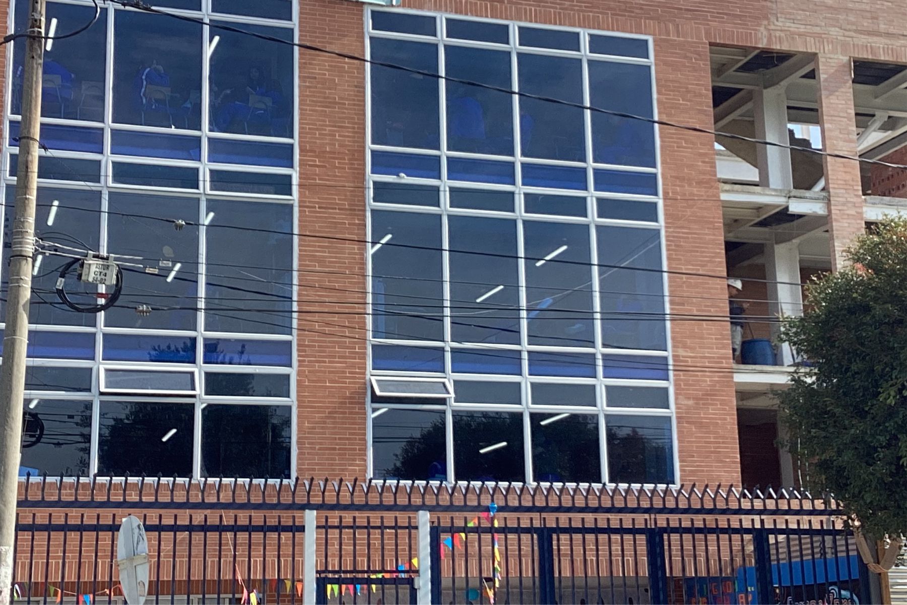 5-COLVENTANAR-GIMNASIO-MODERNO-CASTILLA-VENTANA-PROYECTANTE-P65