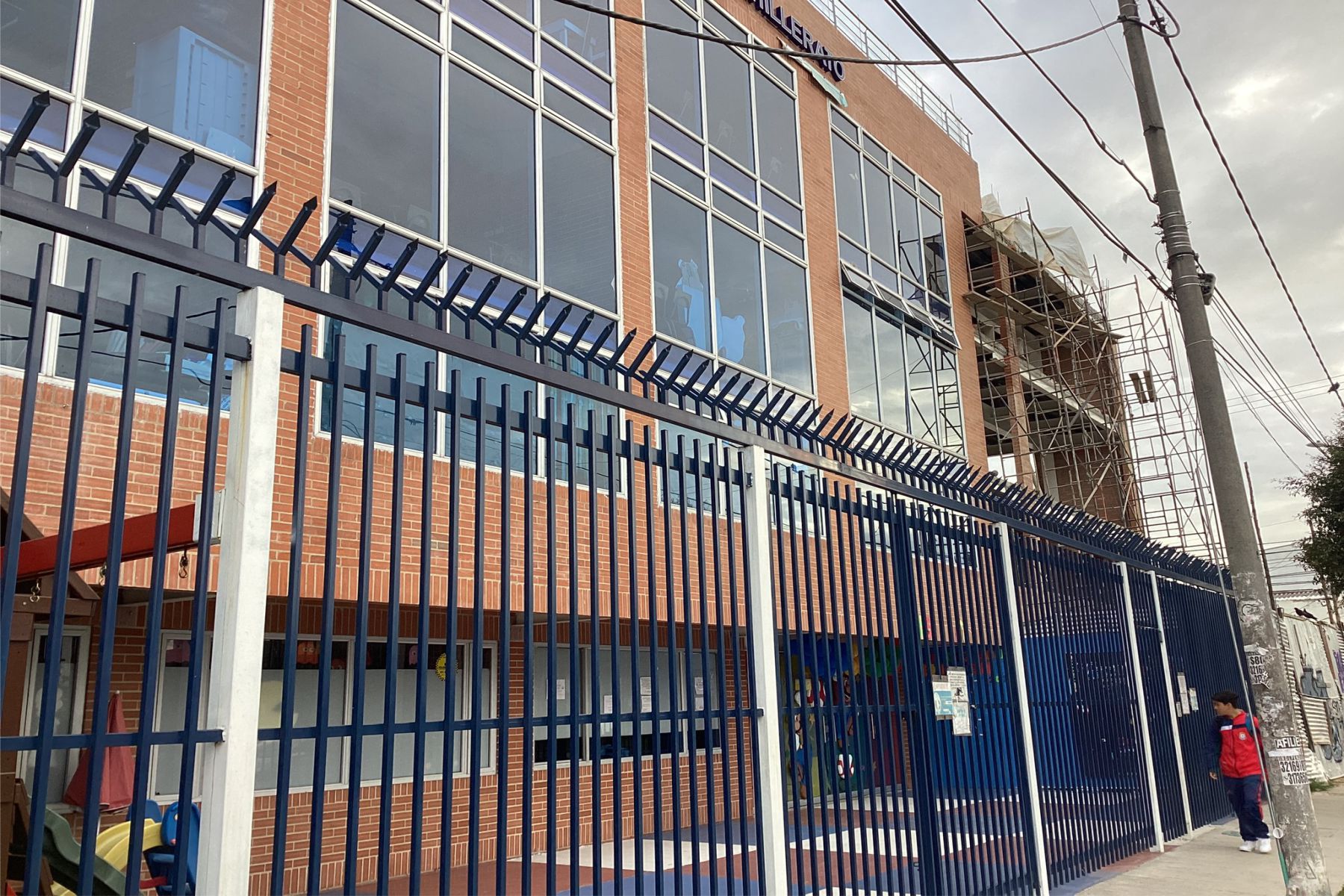 7-COLVENTANAR-GIMNASIO-MODERNO-CASTILLA-VENTANA-PROYECTANTE-P65