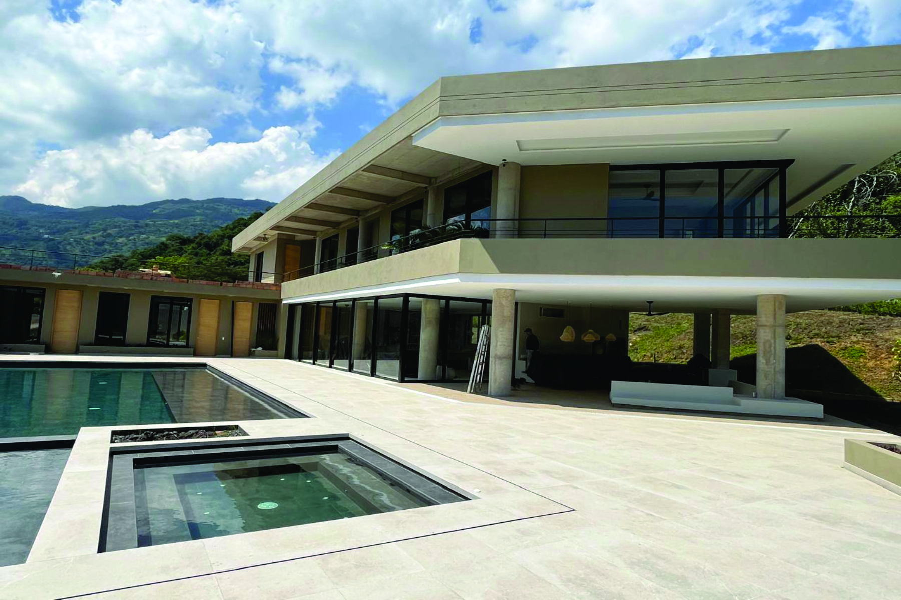 colventanar-club-payande-villeta-ventana-corrediza-mosquitero