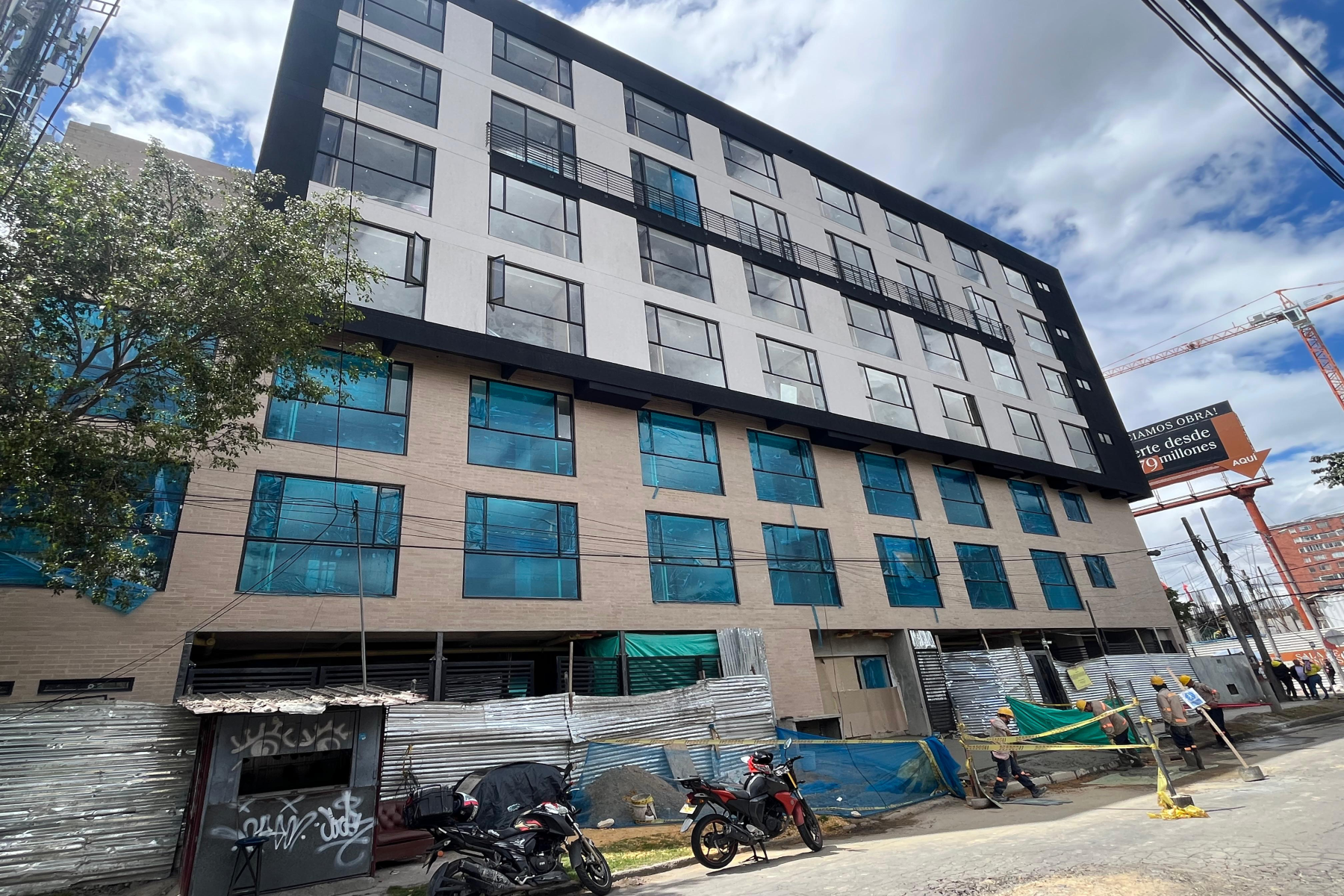 colventglass-am-living-ventaneria-puertas-espejos-barandas